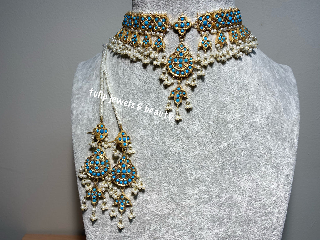 Gold plated thappa set Choker and earrings jewellery set, indian Jewellery, pakistani Jewellery.  Turquoise jewellery indian jewelry bespoke