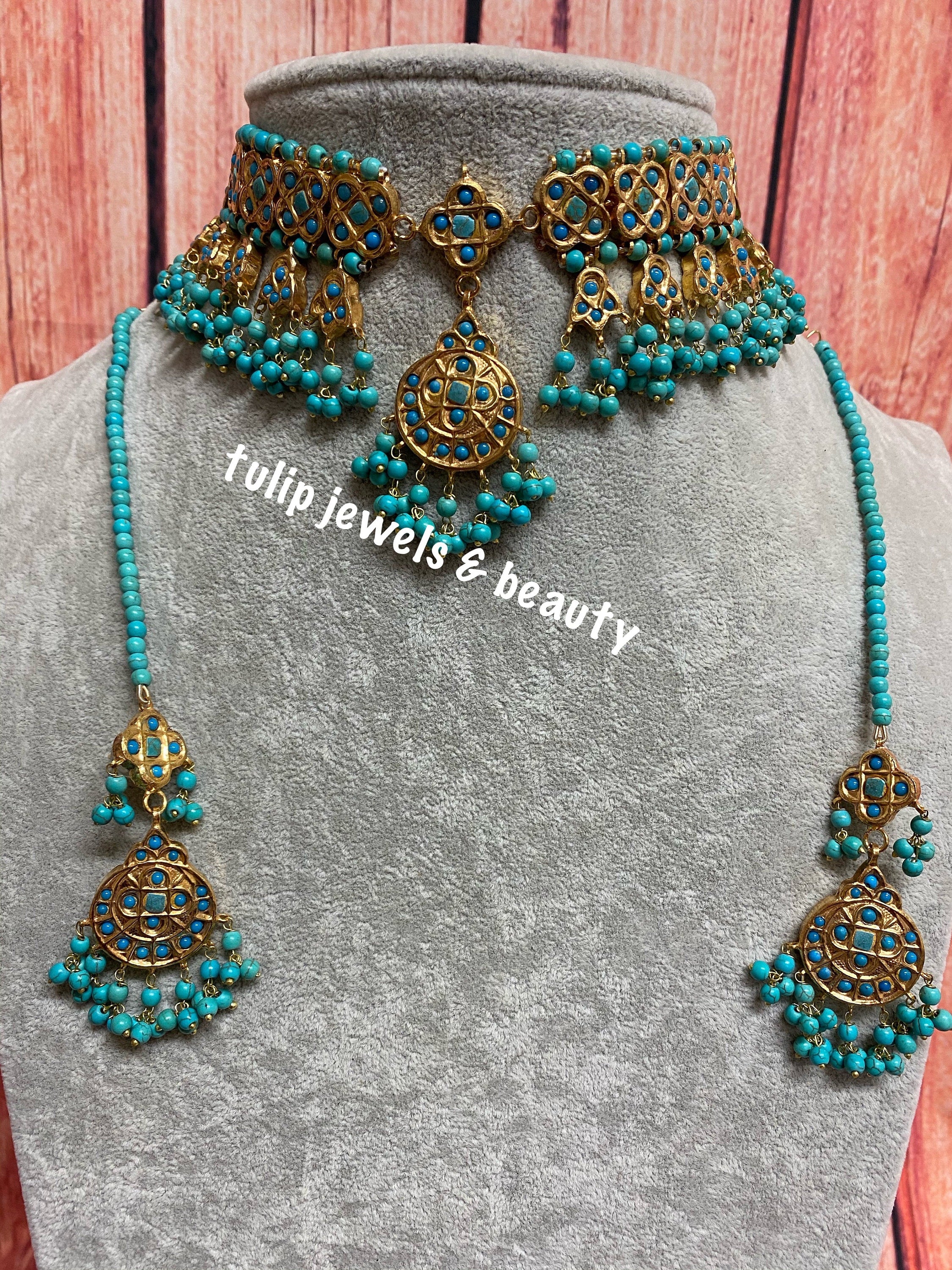Gold plated thappa set. Choker and earrings jewellery set, indian Jewellery, pakistani Jewellery.  Turquoise jewellery