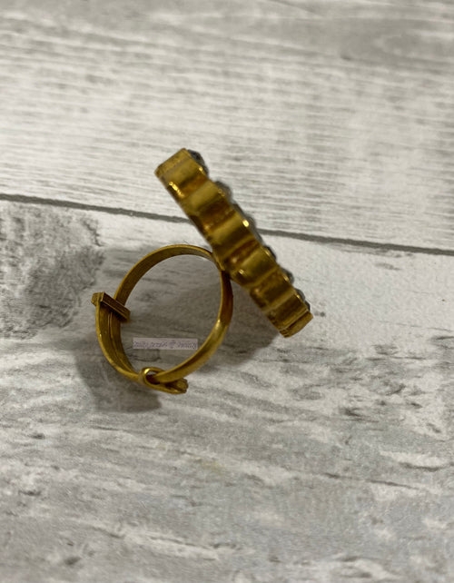 Adjustable size Ring