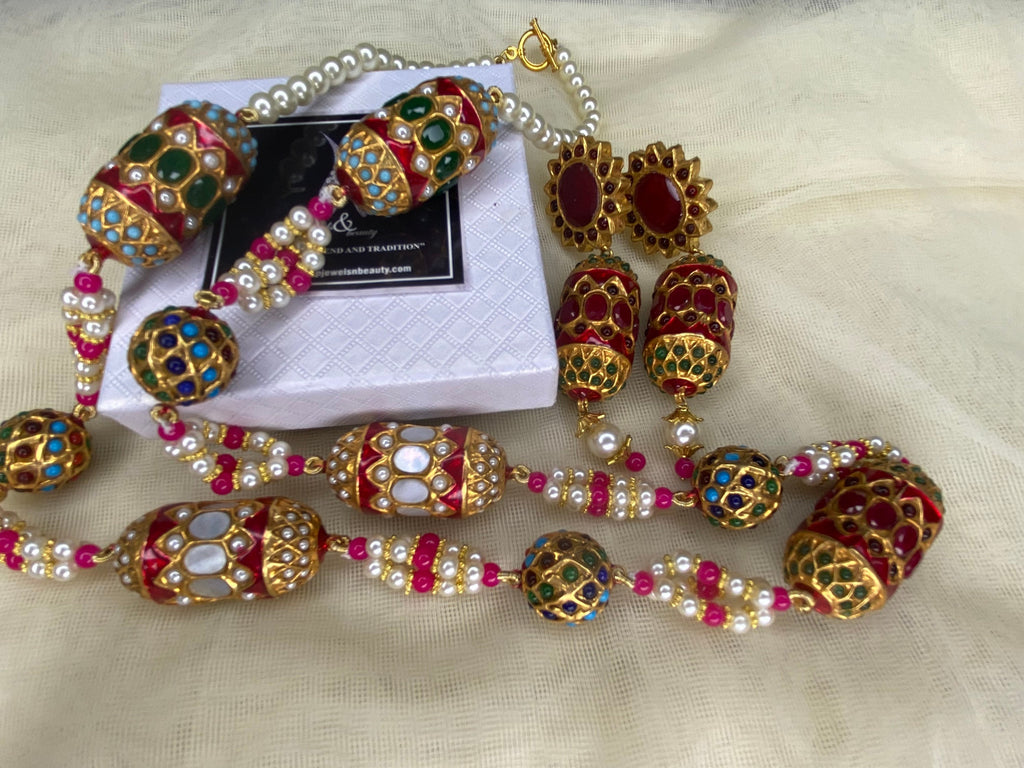 Gift for her / women christmas gift, Gold Plated Thappa Kundan Mala & Earrings Indian Pakistani Jewelry Set / Maroon jewellery