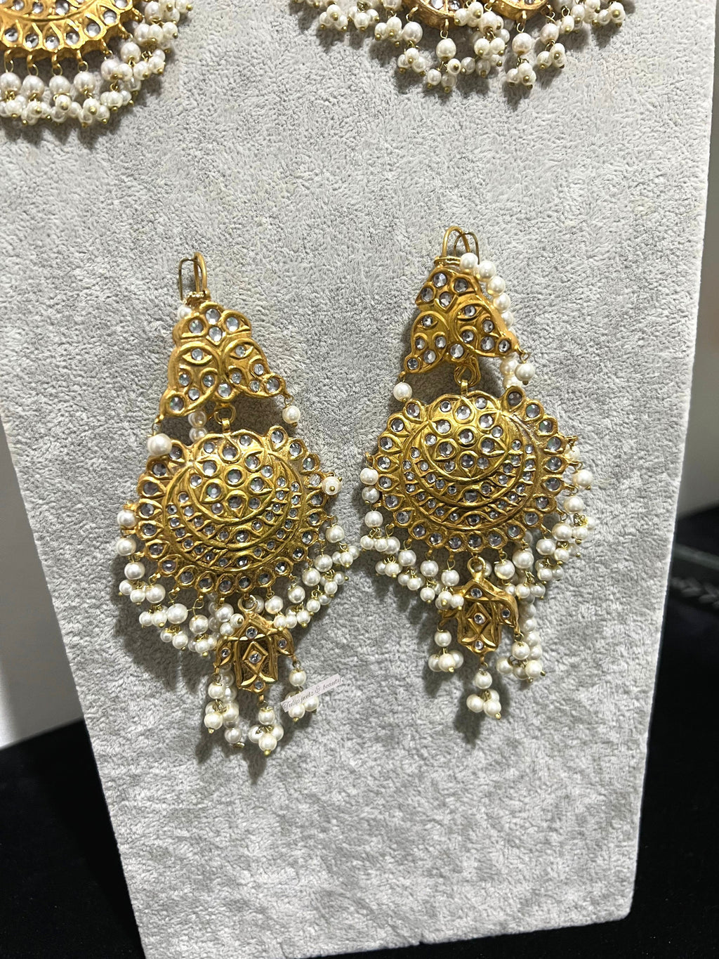 24ct Gold Plated Kundan Bridal Jewelry Set: Necklace, Earrings, Tika & Jhummar