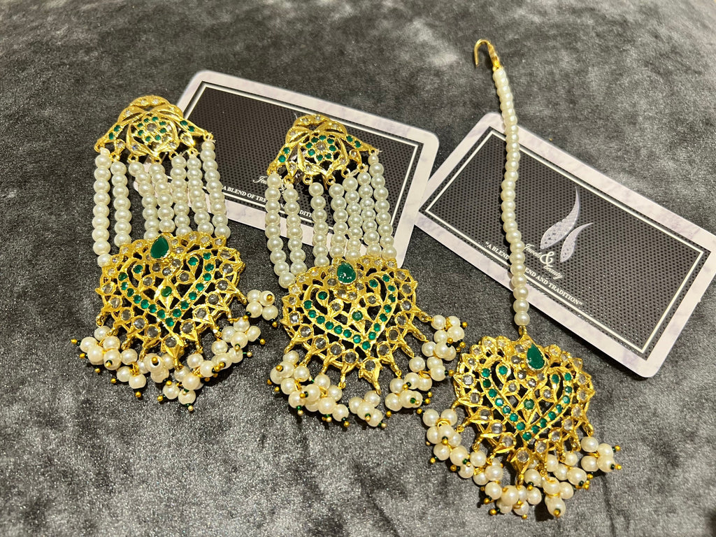 Gold Plated Hyderabadi Choker Set: Emerald & Polki Stone Jewelry