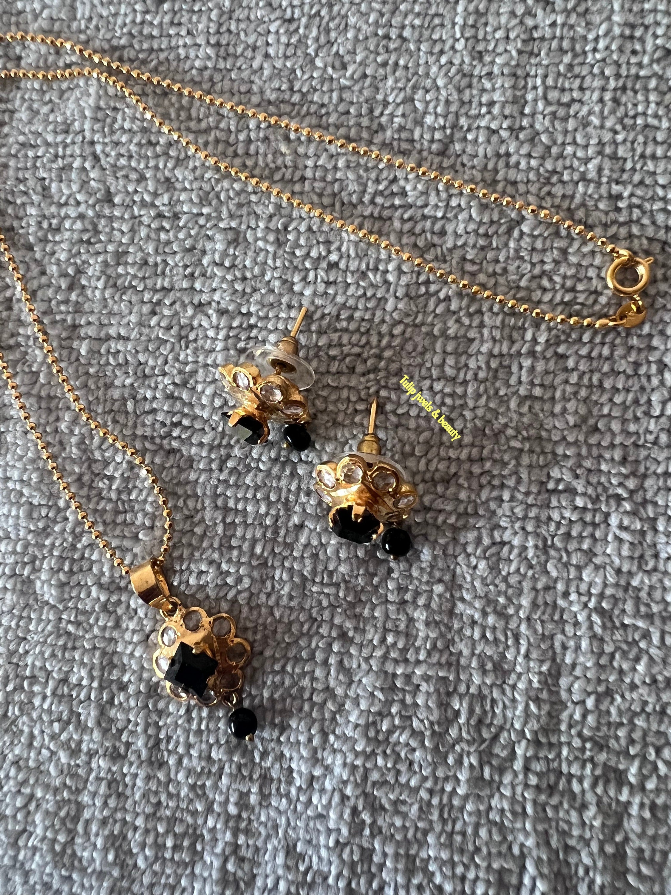 Gold Plated Pendant Set: Black Polki Stone Studs