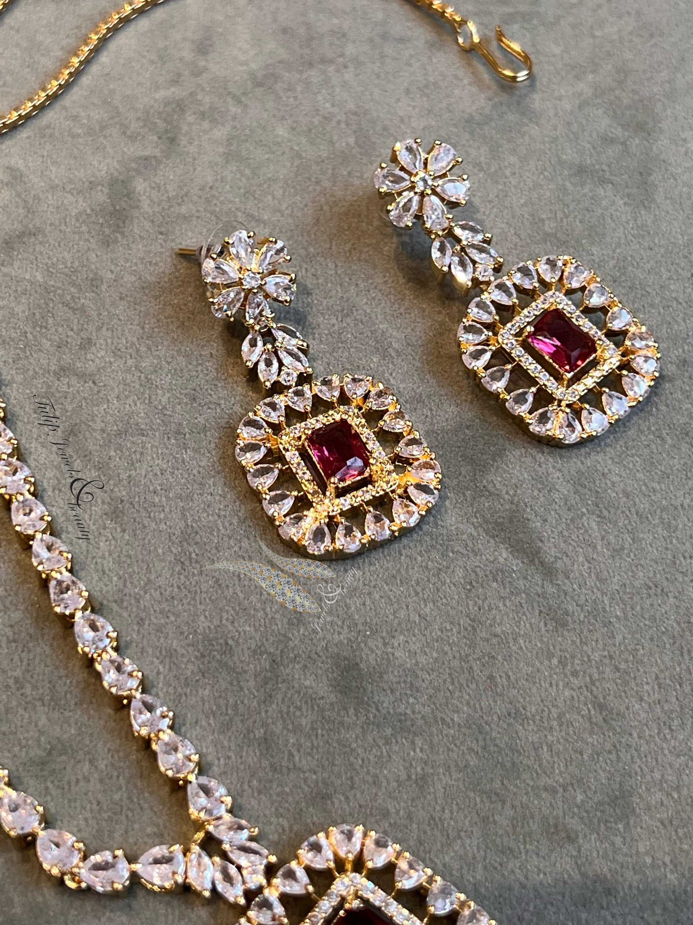 Gift for her Gold Plated jewellery Indian Bridal Necklace Set: Cubic Zirconia Wedding Jewelry