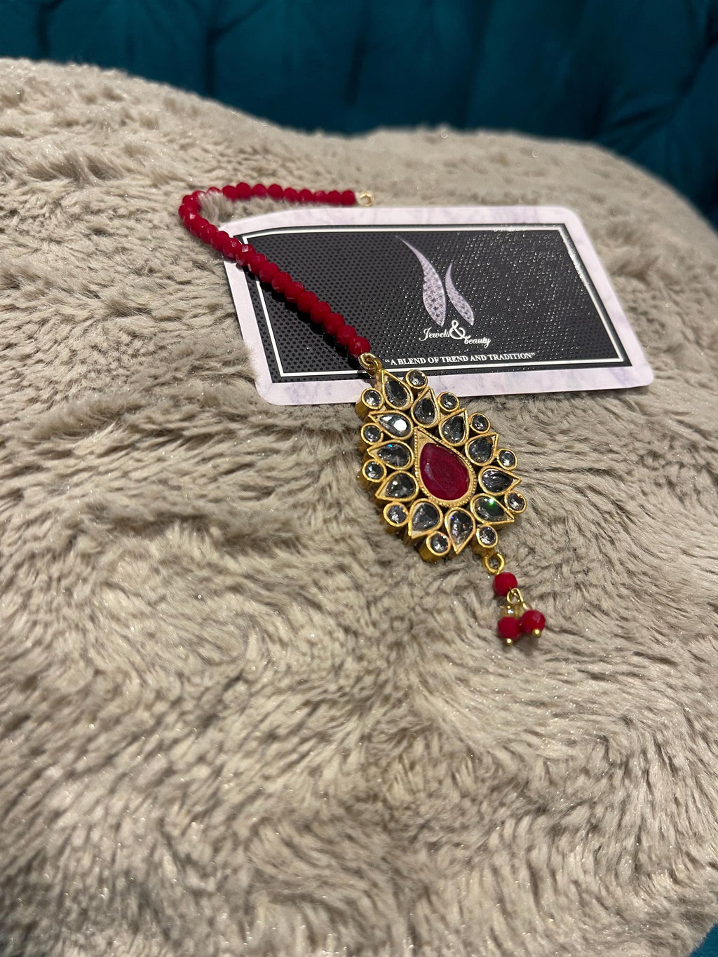 Red Kundan Mang Tikka: Indian Head Jewelry