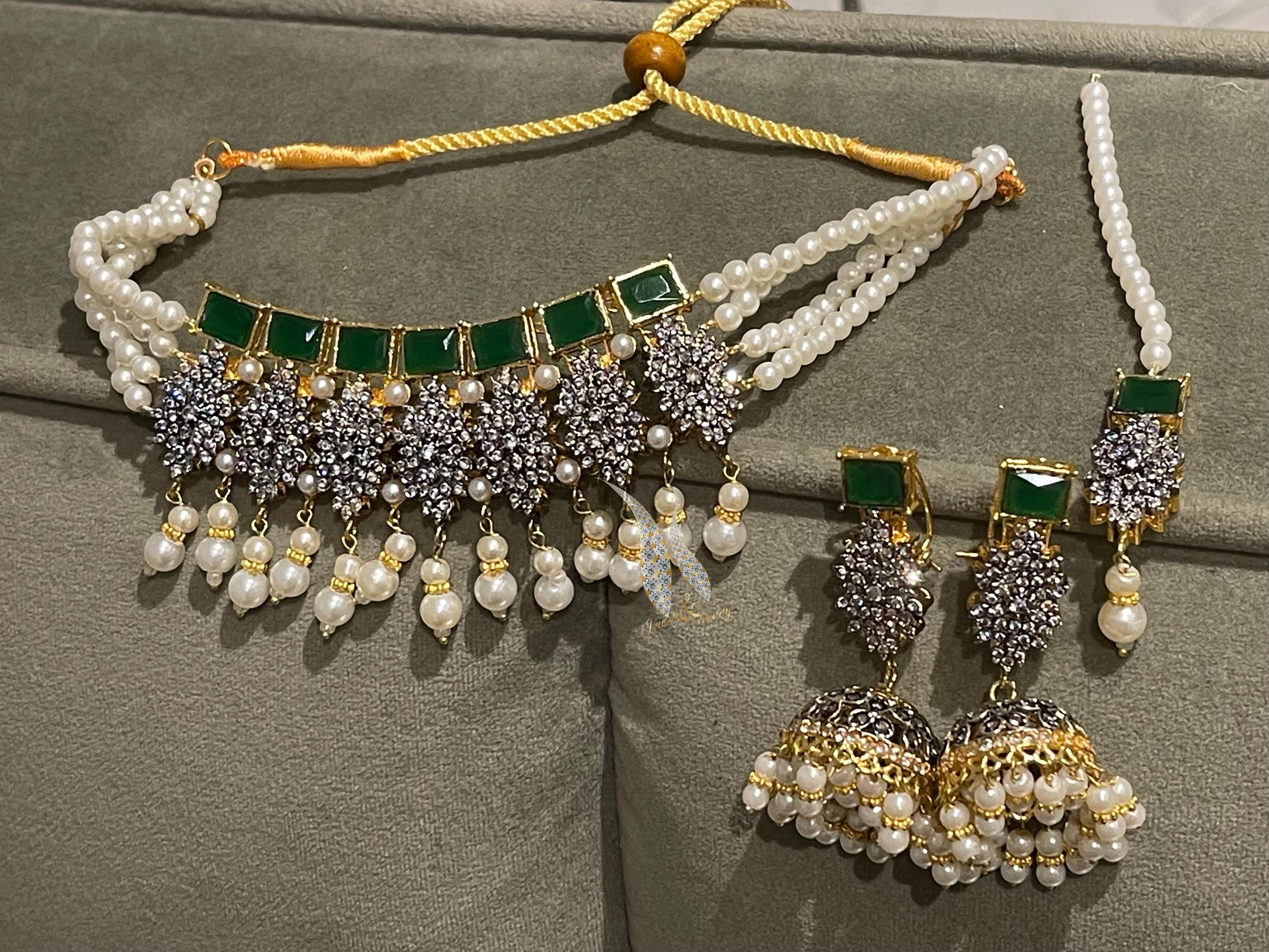 Emerald Green Indian Choker Necklace Set: Jhumki Earrings & Tikka