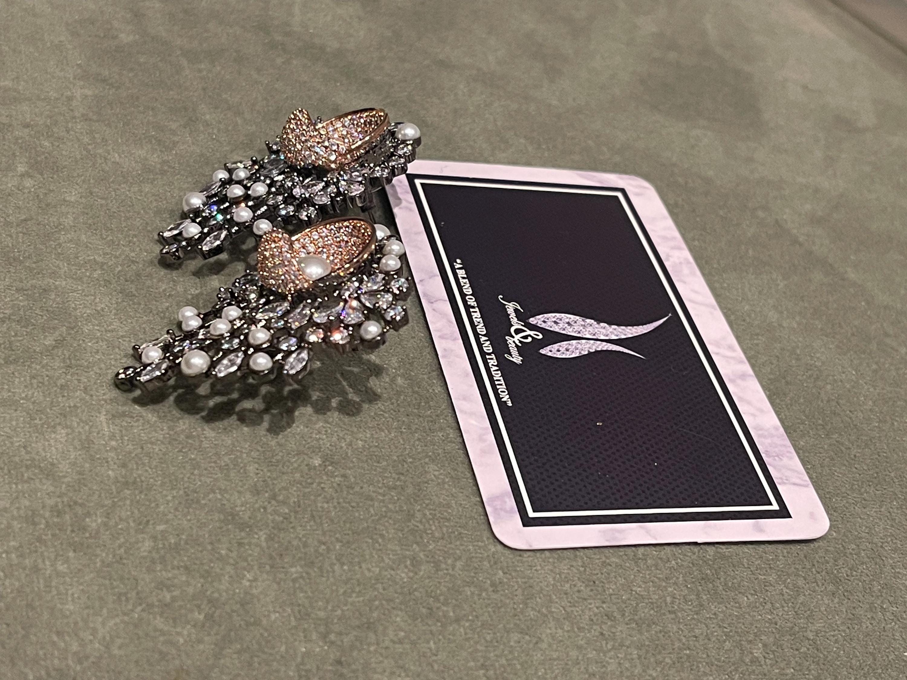 Victorian Pearl Stud Earrings: Indian Style Shell Design