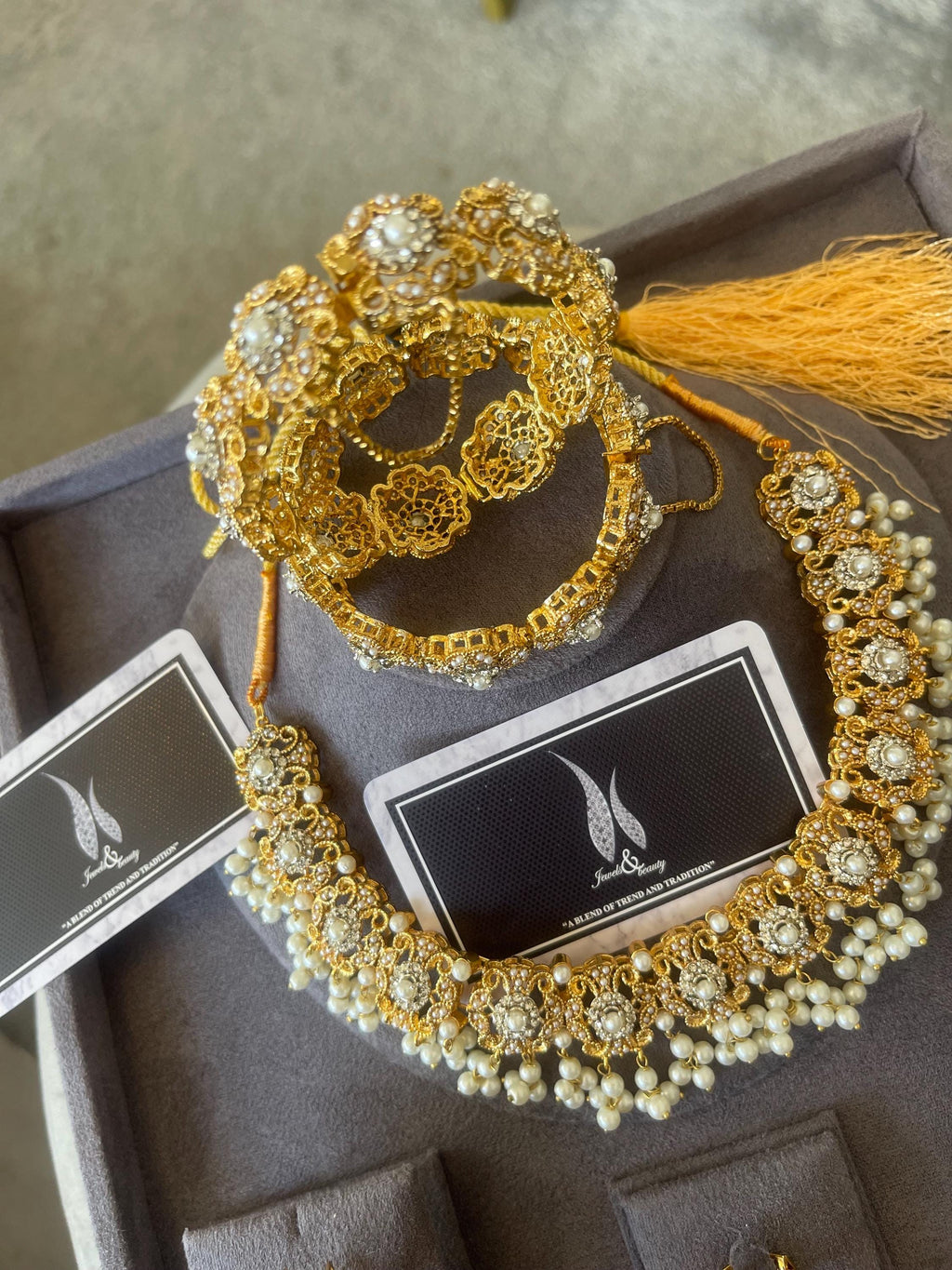 White Pearl South Asian Bridal Jewelry Set: Necklace, Earrings, Tikka, Bangles