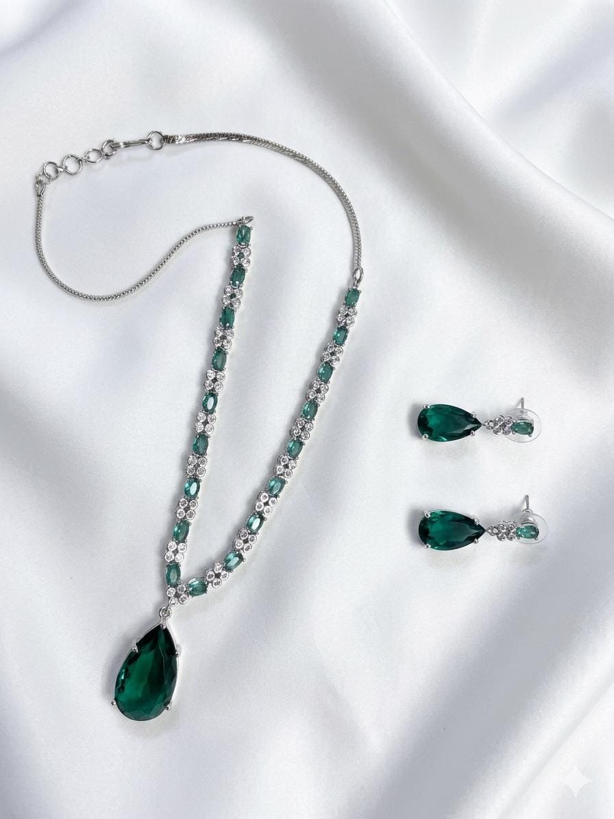 Green Crystal Bridal Jewelry Set, Teardrop Necklace and Earrings Set, green Wedding Jewelry, Bridesmaid Gift, Silver Statement Necklace